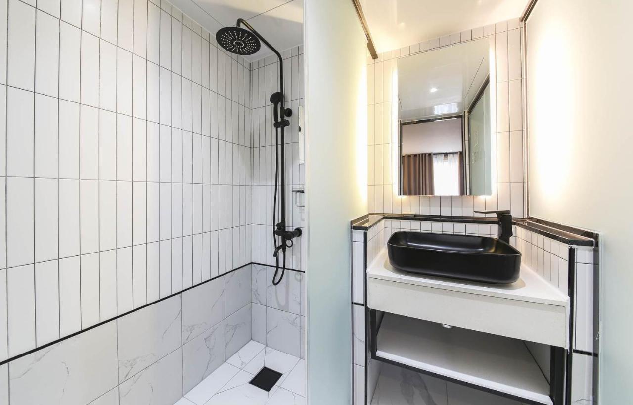 Labe Hotel Jeonju Exteriör bild
